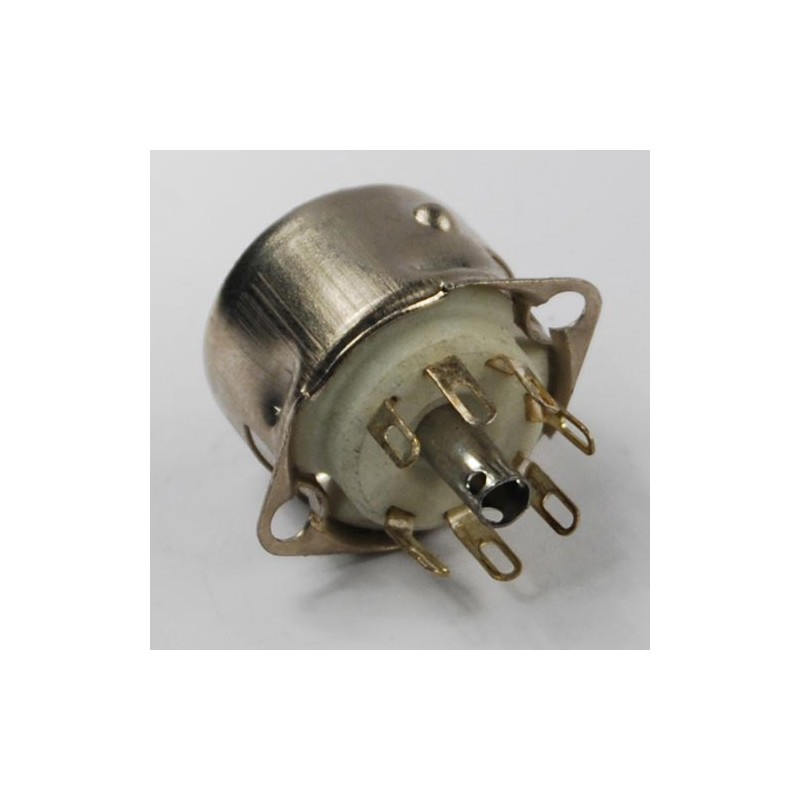 Zoccolo a 7 pin con ghiera per schermo